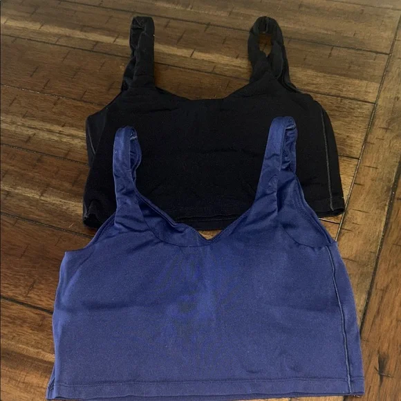 Offline by Aerie Black and Blue Sports Bras  Size Small GUC - Picture 3 of 3